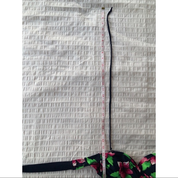 Ardene Twisted Bandeau Bikini Top - Picture 10 of 10